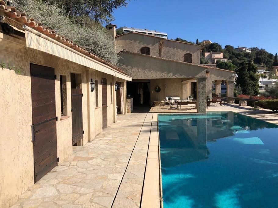 Loucisa Piscine Vue 8 Chambres 25 Personnes